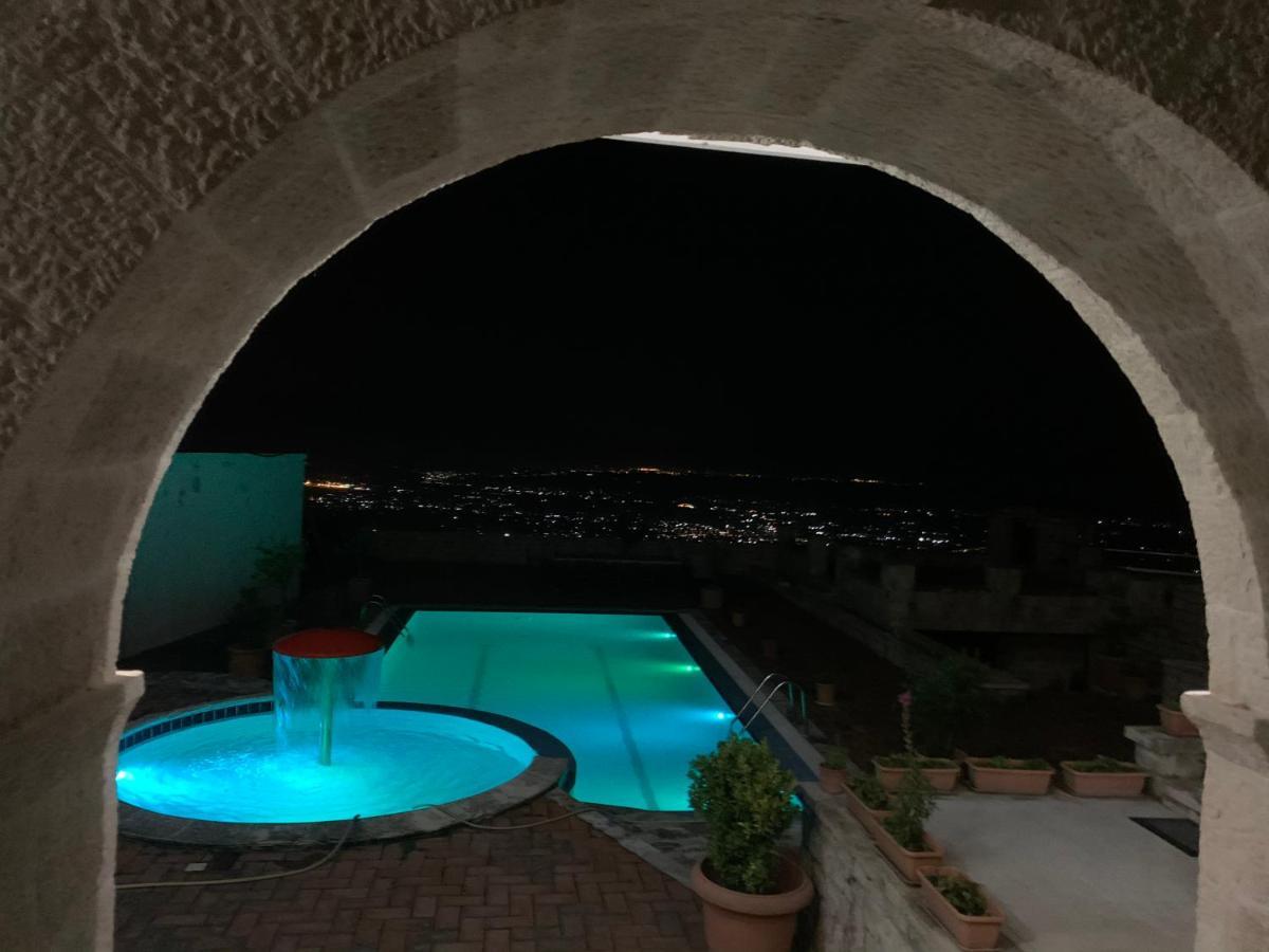 Villa Celaj “The Castle” Krujë Buitenkant foto