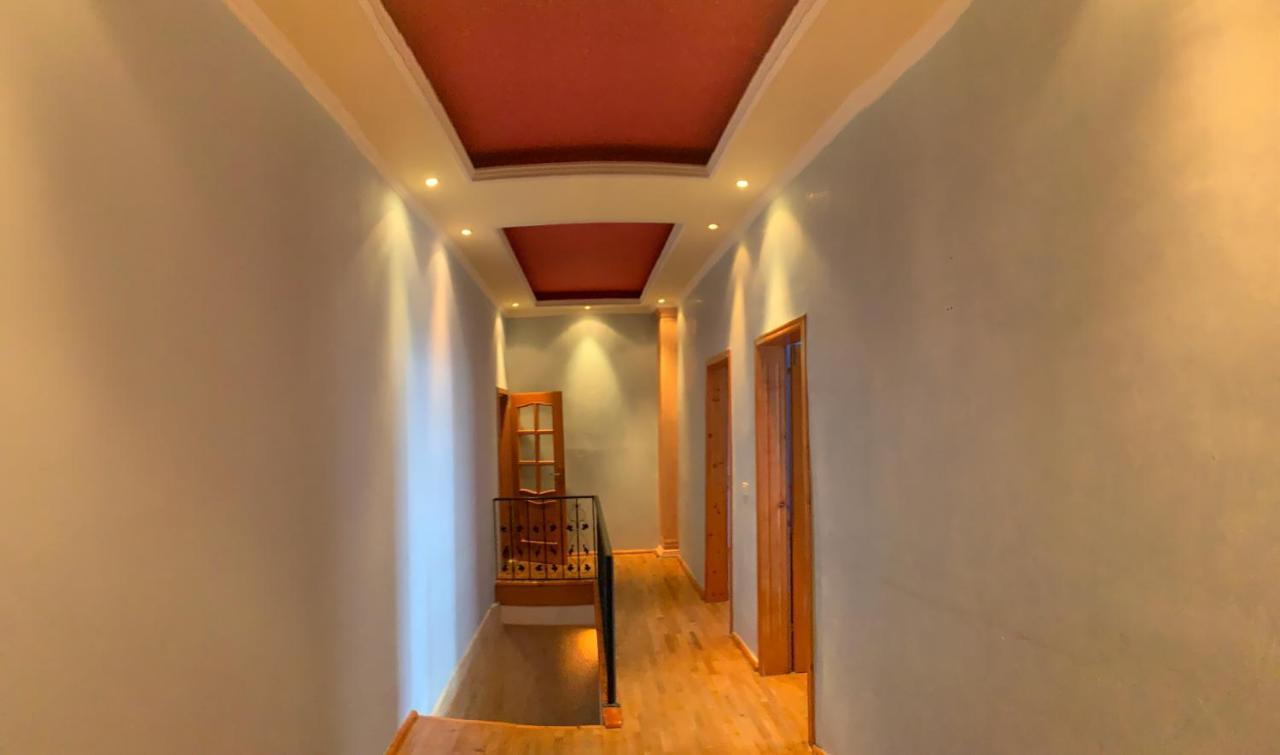 Villa Celaj “The Castle” Krujë Buitenkant foto